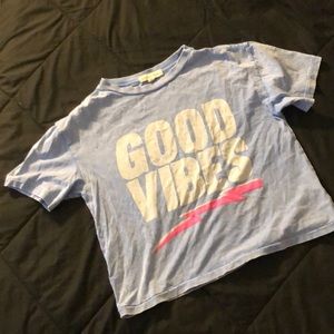 Good vibes tee